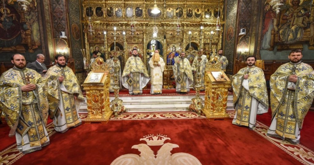 Controversa Rugăciunii în Proiectul de Lege al Zilei Tricolorului: Un Conflict între Patriarhie și Inițiatorul Legii