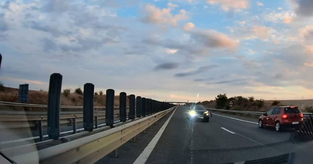 Un incident grav pe A1: Șofer pe contrasens provoacă accident în lanț și fuge de la locul faptei