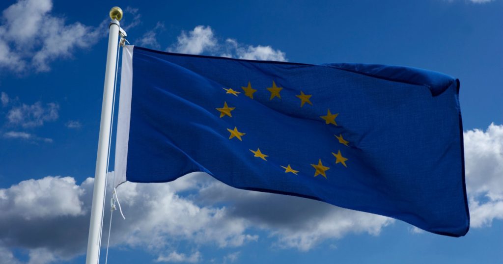 Criza de Încredere în Uniunea Europeană: Ambițiile și Deziluzia Cetățenilor Europeni