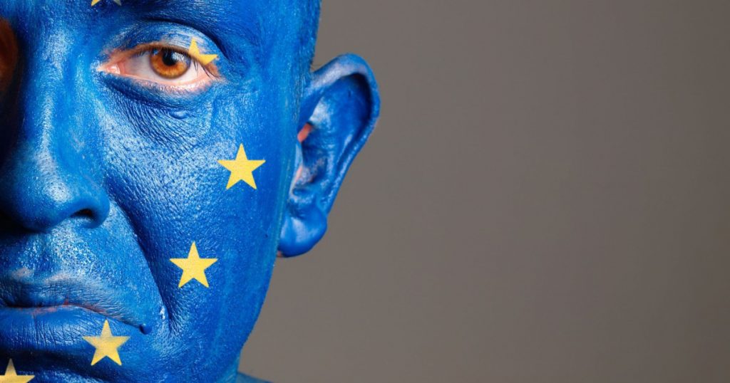 Declinul Încrederii în Uniunea Europeană: O Analiză a Pesimismului și Impactul Extremei Drepte