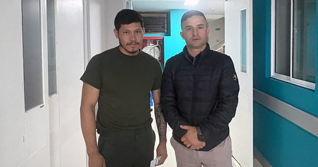 Evadare Șocantă în Columbia: Un Soldat și O Luptă pentru Libertate