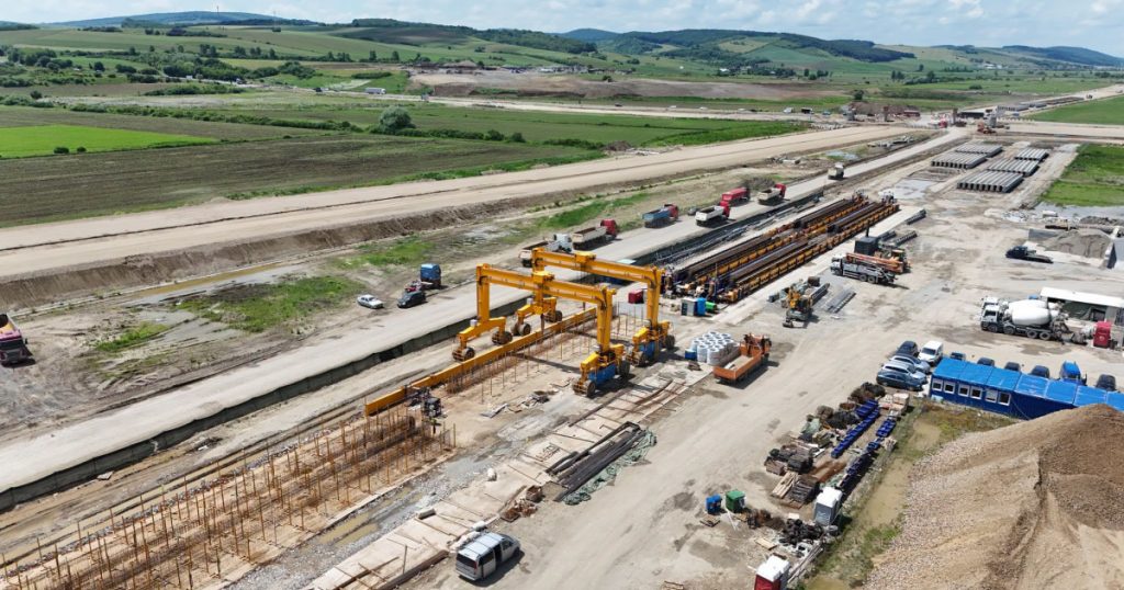 Proiectul Autostrăzii Unirii A8: Progrese Remarcabile și Implicații Strategice pentru România