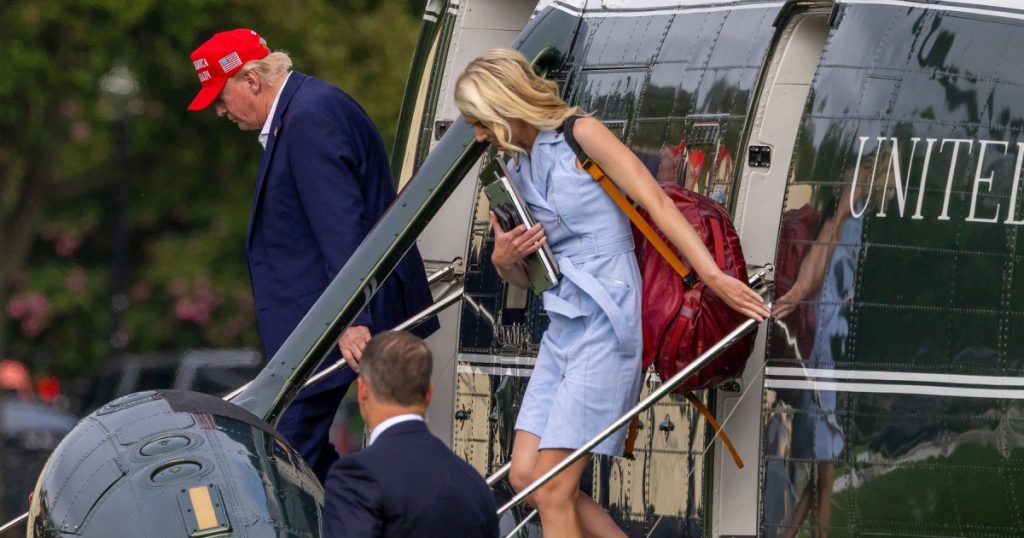 Controversă și Etică: Cadoul de 135.000 de Dolari de la Trump pentru Tinerile Consiliere de la Casa Albă