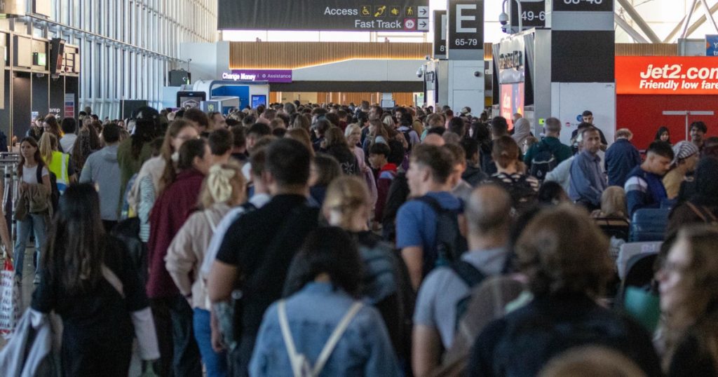 Defecțiuni tehnice și haos în aviația britanică: Impactul zborurilor anulate asupra pasagerilor și reputației industriei