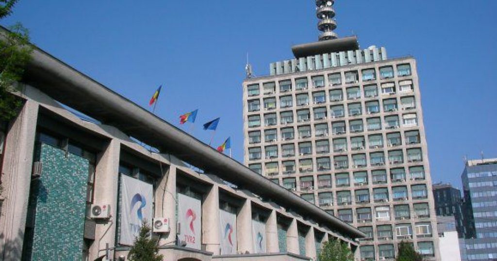 Conducerea Interimară a Televiziunii Publice și Radio: O Analiză a Contextului Politic și Implicațiilor Sociale