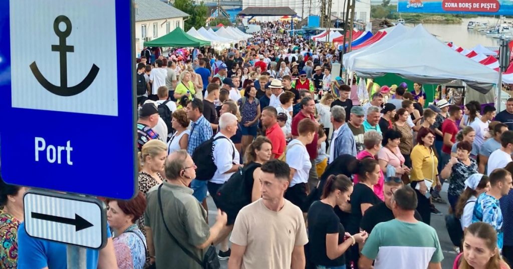 Festivalul Borșului Lipovenesc: De la Fantezie la Decepție – Impactul Inteligenței Artificiale asupra Turismului