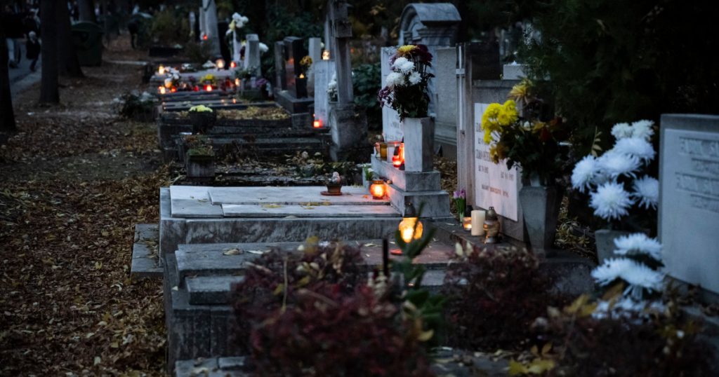 Un Concurs Inedit în Ungaria: Săpătorii de Morminte și Meseria lor Neobișnuită