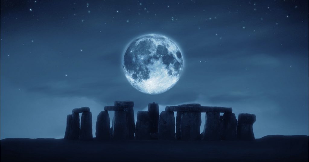 Stonehenge: Monumentul Preistoric care Ar Putea Fi un Calculator Astronomic?