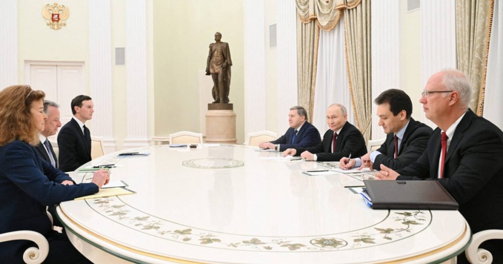 Diplomația în Criză: Analiza Deplasării Emisarilor SUA la Moscova și Kiev