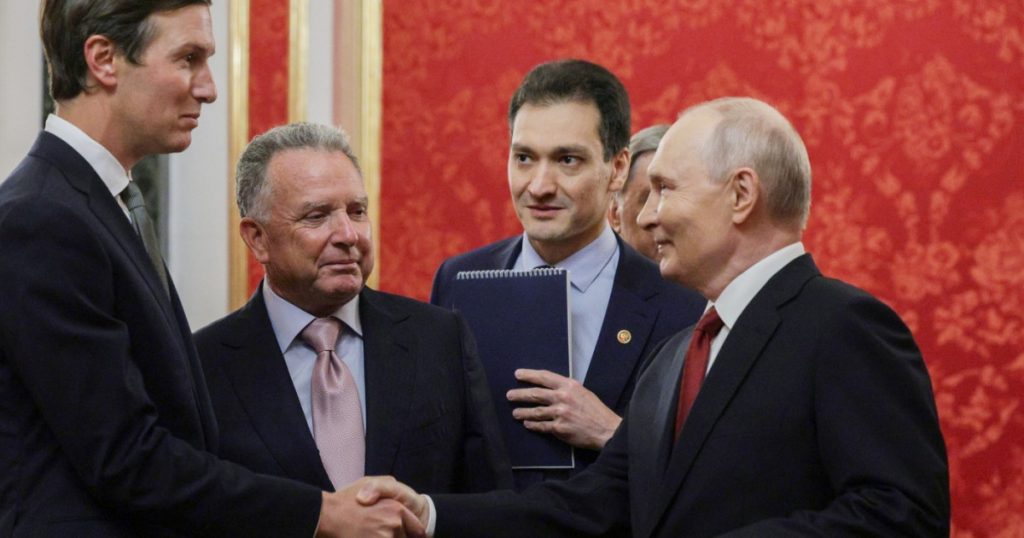 Diplomația în Timp de Război: Întâlnirea dintre Putin și Emisarii lui Trump la Kremlin