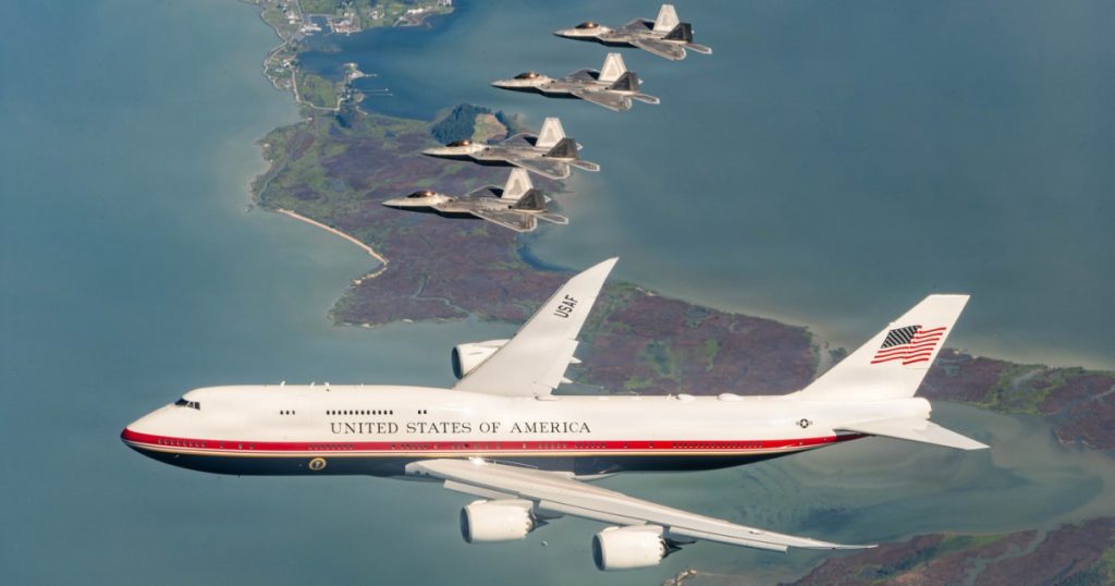 Air Force One: Controverse și Îngrijorări de Securitate în Jurul Noului Avion al lui Trump