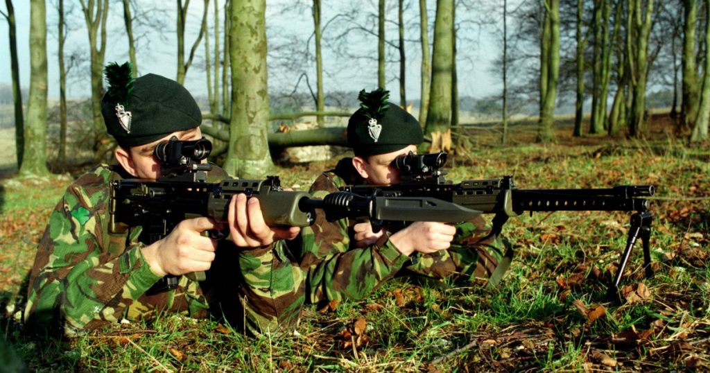 Reducerea exercițiilor militare în Armata Britanică: O analiză a economiilor și implicațiilor pe termen lung