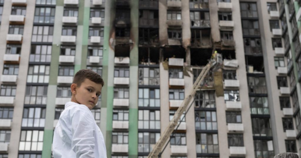 Impactul atacurilor rusești asupra sănătății mintale a locuitorilor Kievului: O criză psihologică în desfășurare