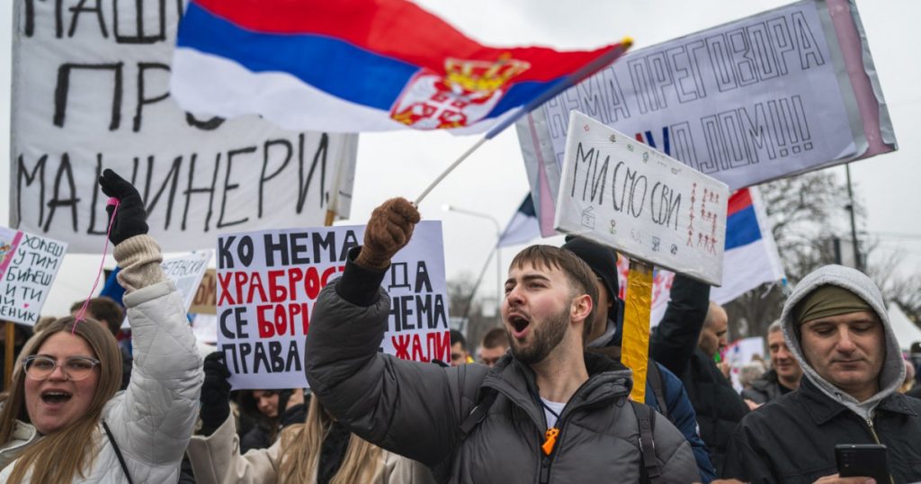 Valul de Supraveghere din Serbia: Impactul Spionajului asupra Protestelor Studențești