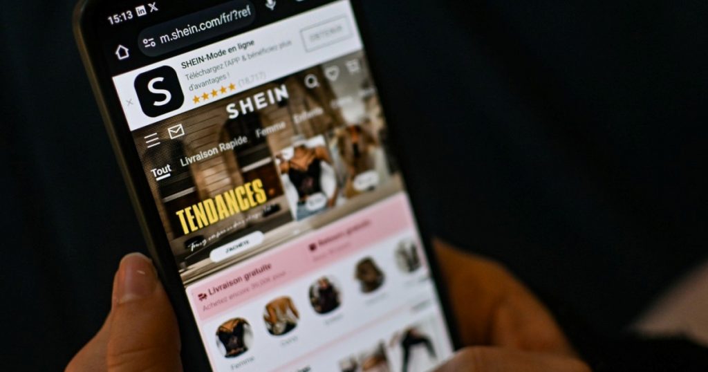 Tensiuni comerciale între China și Franța: Impactul legii anti-fast fashion asupra industriei globale