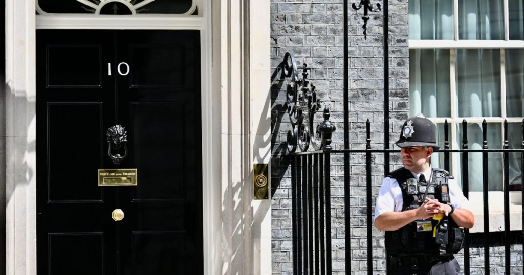 Controversa rezervării Downing Street: Probleme de securitate și implicațiile pentru platformele de turism