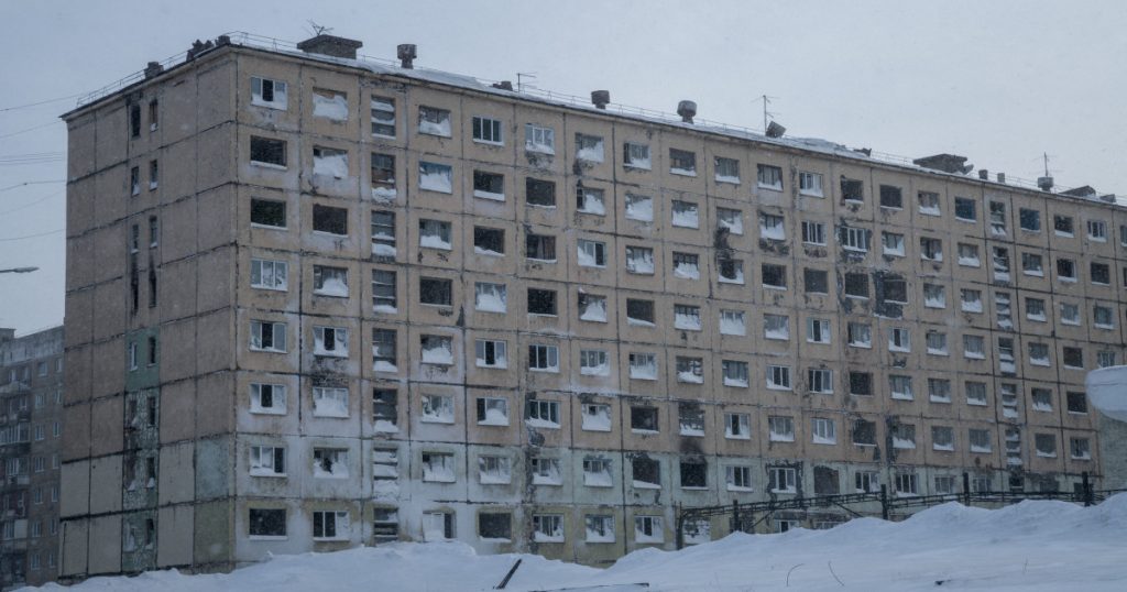 Norilsk: O privire profundă asupra celui mai deprimant oraș din lume
