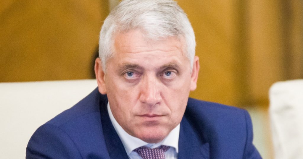 Controlul Autorității Electorale Permanente: O Analiză Detaliată a Misiunilor la Partidele Mari și Impactul asupra AUR