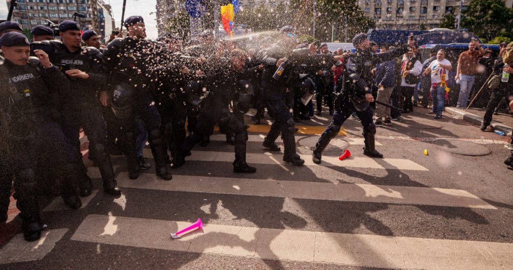Violentele din Piața Victoriei: O analiză a protestului și a implicațiilor sale sociale și politice