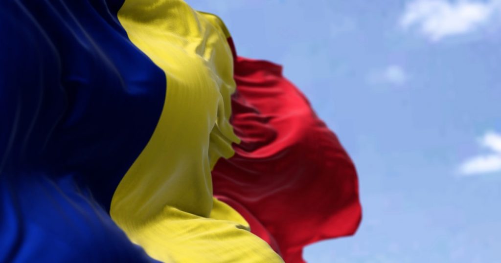 Controversa Sărutării Steagului: Implicații și Perspective asupra Proiectului AUR