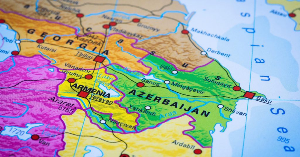 Caucazul în Flăcări: Dilemele Politice ale Armeniei și Georgiei în Contextul Relațiilor cu Rusia și Uniunea Europeană