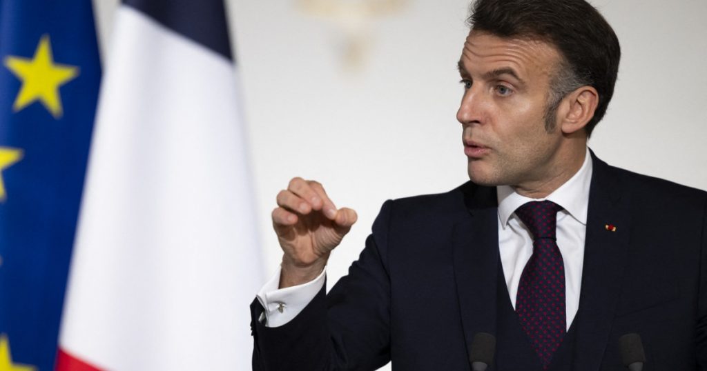 Emmanuel Macron convoacă liderii partidelor pentru a discuta despre impactul conflictelor internaționale asupra Franței