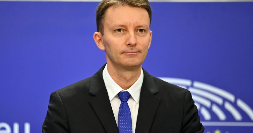 Siegfried Mureșan: Provocările și Perspectivele Premierului Desemnat în Timpul Crizei Politice