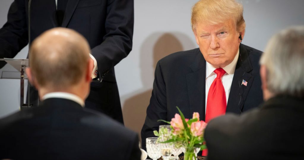 Sancțiuni istorice împotriva Rusiei: Implicațiile legii semnate de Donald Trump
