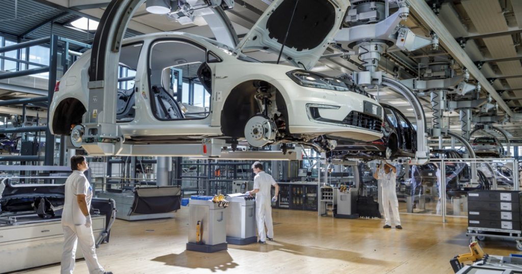 Criza Volkswagen: Provocări și Transformări în Industria Auto Globală