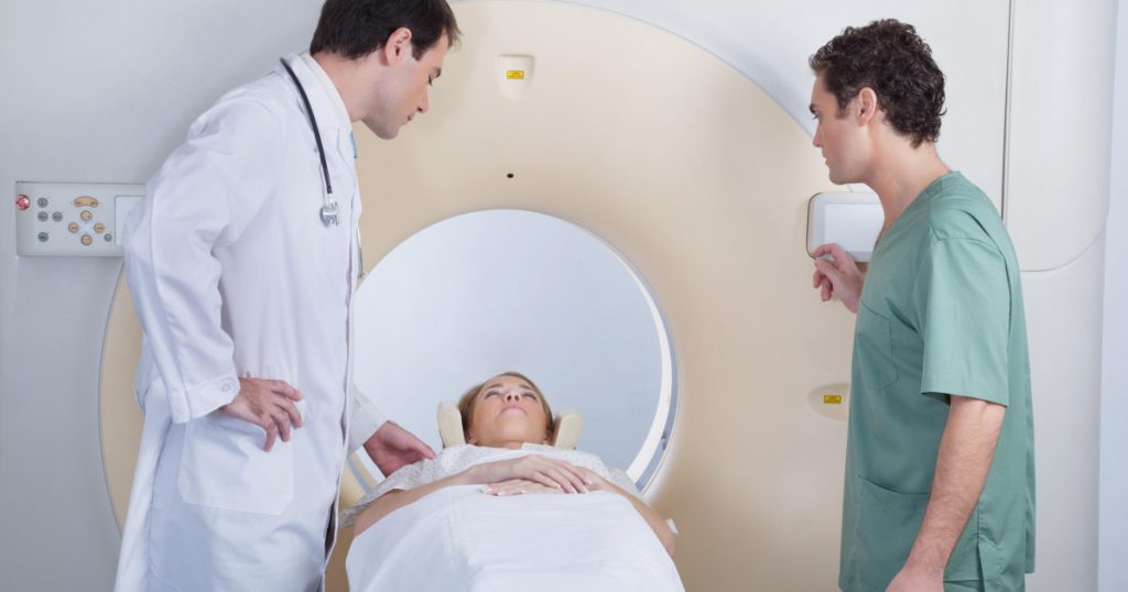 Un Diagnostic Catastrofal: Povestea Șocantă a Unei Tinere din Marea Britanie și Efectele Unui Tratament Inutil