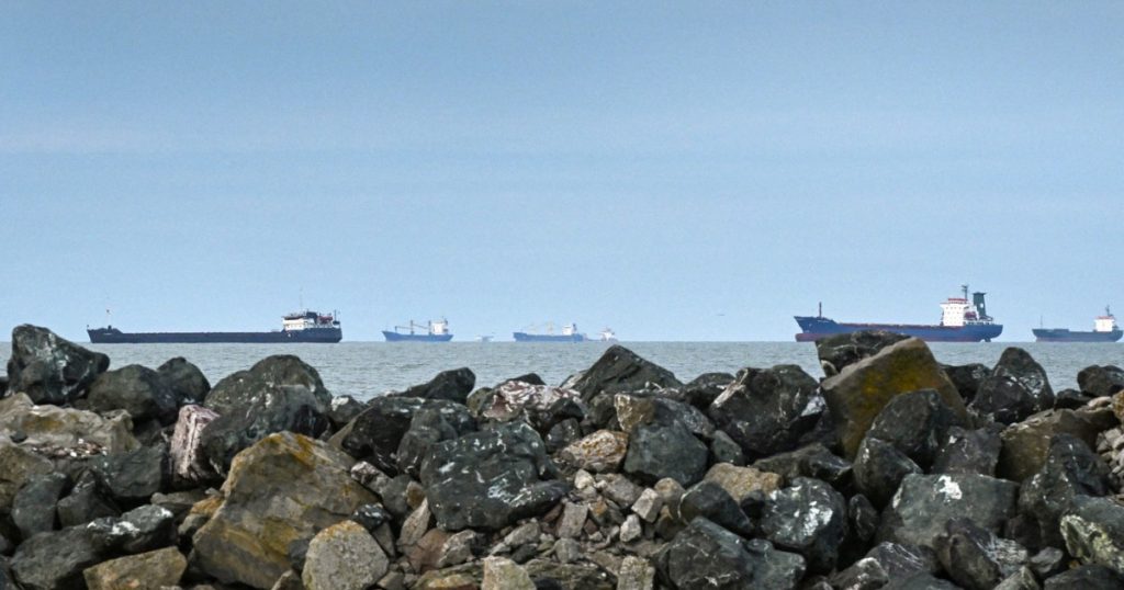 Descoperirea fragmentele de dronă în Marea Neagră: Implicații și analiza contextului geopolitic