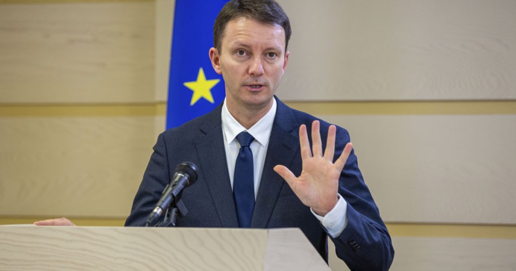 Călin Georgescu și implicațiile arestării sale: O analiză asupra contextului politic și social din România