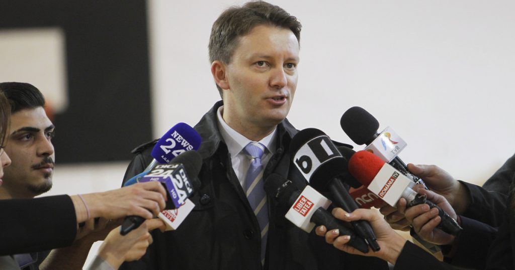 Siegfried Mureșan și Dilemele Guvernării: O Analiză a Relațiilor Politice în România