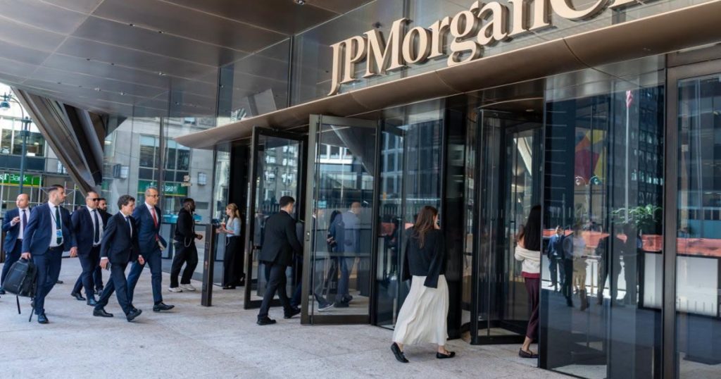 Nicușor Dan la JPMorgan: Mesaje Esențiale pentru Viitorul Economic al României