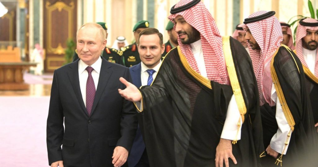 Colaborarea Strategică dintre Rusia și Arabia Saudită: Implicațiile Navigației prin Strâmtorile Ormuz și Bab el-Mandeb