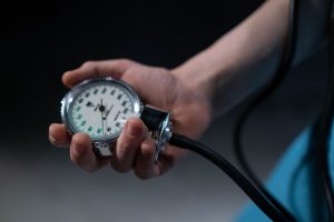 Kelemen Hunor și Imunitatea lui Nicușor Dan: Presiuni Politice și Managementul Crizei în România