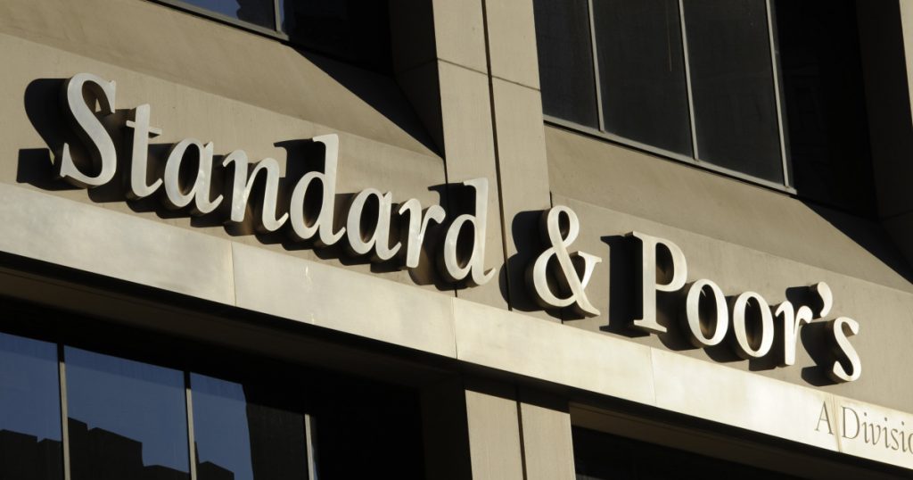 Întâlnirea Crucială: Premierul Ilie Bolojan și Delegația Standard & Poor’s în Contextul Ratingului Suveran al României