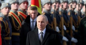 Rusia se pregătește pentru noi majorări de taxe: Implicații și perspective asupra cheltuielilor militare