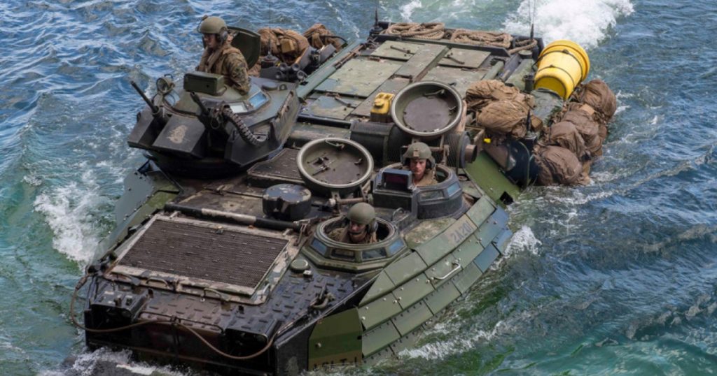 Intrarea în dotarea Forțelor Navale Române a vehiculelor amfibii AAV-7: Un pas strategic pentru apărarea națională
