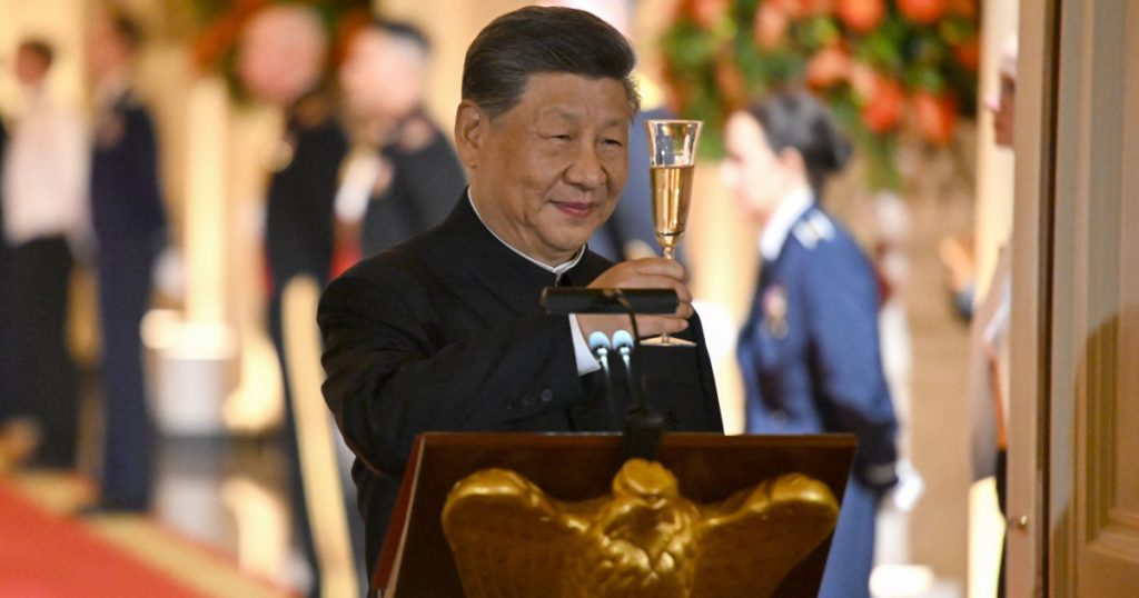 Analiza Summitului Trump - Xi Jinping: Implicații Strategice și Economice în Relațiile Internaționale
