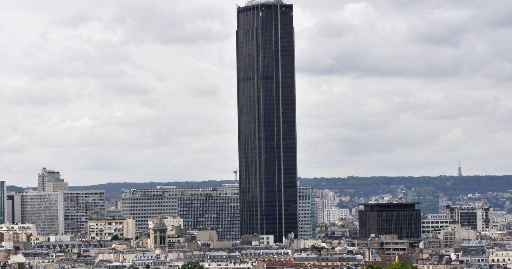 Controversa Turnului Montparnasse: Întrebări și Perspective asupra Viitorului Zgârie-norului Parisian