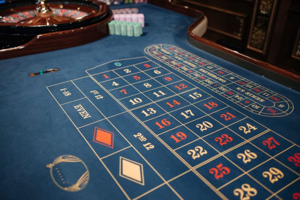 Loto 6/49 și Joker: O privire detaliată asupra extragerilor din 27 septembrie 2026 și implicațiile financiare pentru jucători