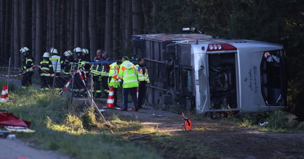 Tragedie pe șoselele germane: Accidentul mortal al unui autocar plin de turiști filipinezi în drum spre Oktoberfest