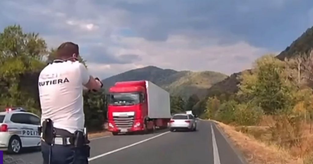 Operațiunea Poliției: Oprirea unui Șofer Fugar în Doi Județe - Detalii și Implicații