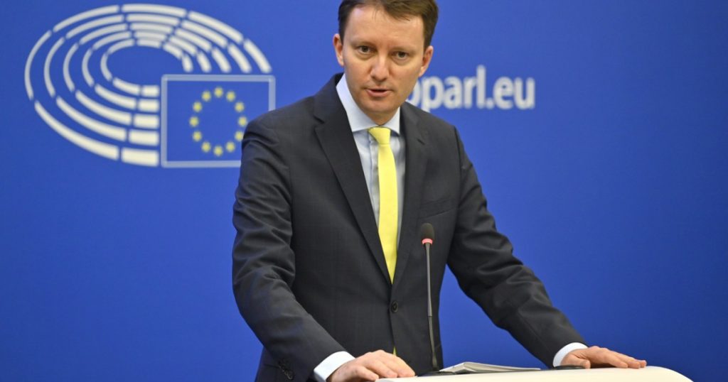 Criza politică din România: Siegfried Mureșan și Sorin Grindeanu, un nou capitol în negocierile pentru formarea Guvernului
