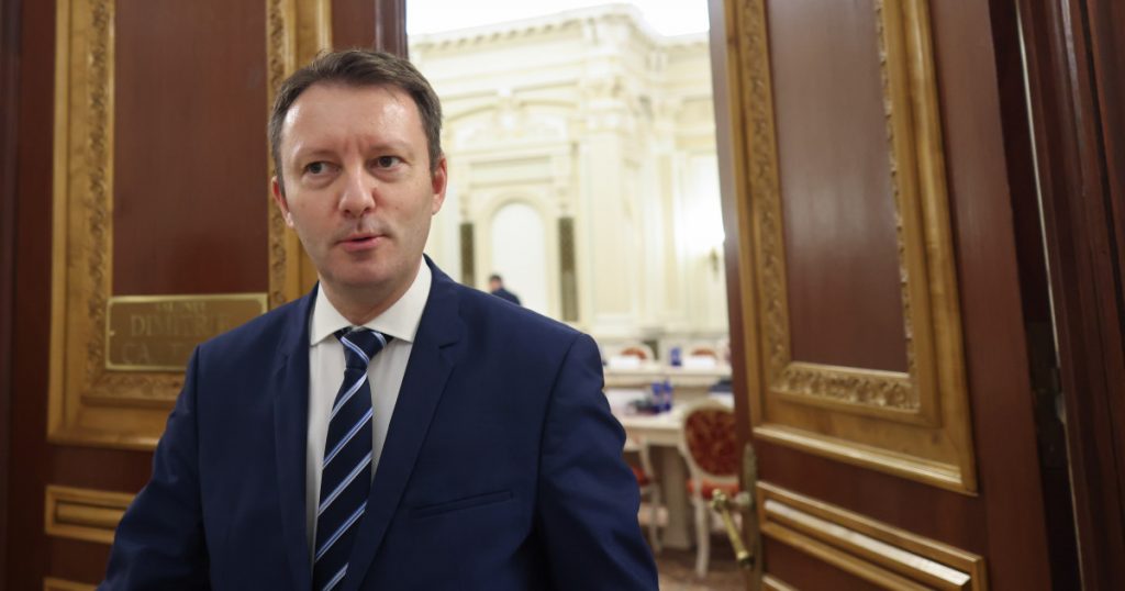 Provocările Audierilor Guvernului Mureșan: O Privire Asupra Contextului Politic și Implicațiilor Viitoare