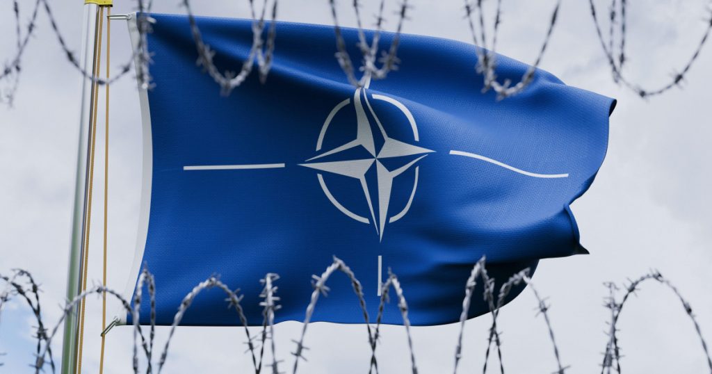 Tensiuni la Granița NATO: Analiza Impactului Avertismentului Rusiei și Răspunsul Alianței